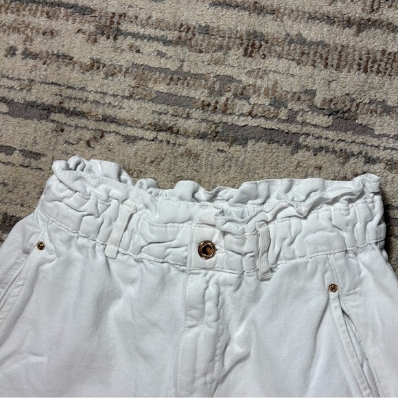 Zara Highrise Paper Bag Ruched White Pants Gold Hardware Size 6 Ankle Length - Picture 8 of 12